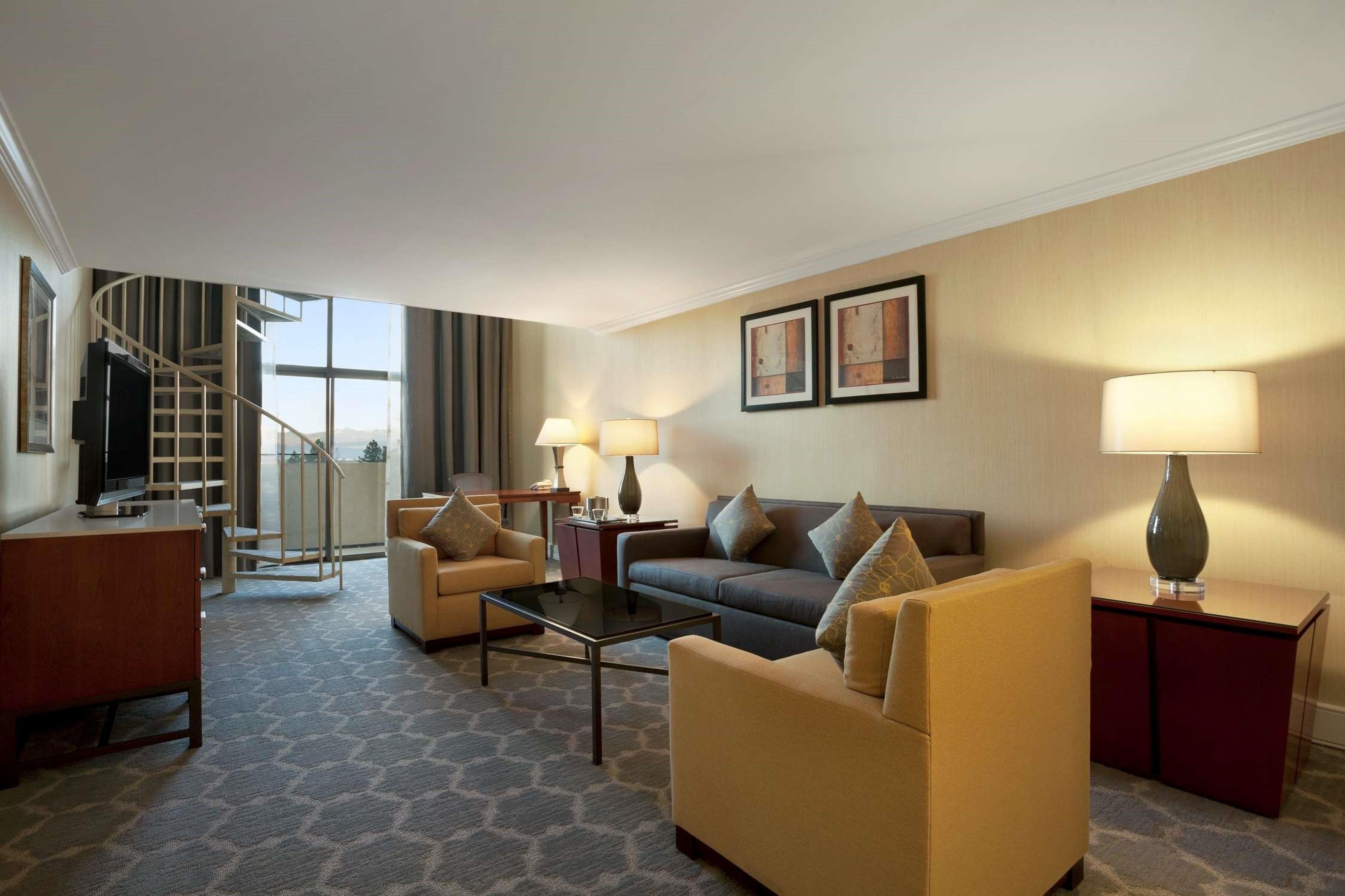 Doubletree By Hilton Hotel Salt Lake City Airport Exterior foto
